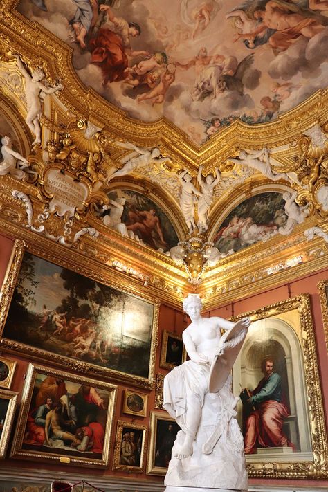 Florence Italy Art Museum, Art In Italy, Italian History Aesthetic, Italy Must Do, Florence Italy Museums, Italy Aesthetic Florence, Italy Florence Aesthetic, Europe Travel Inspiration, Florence Study Abroad