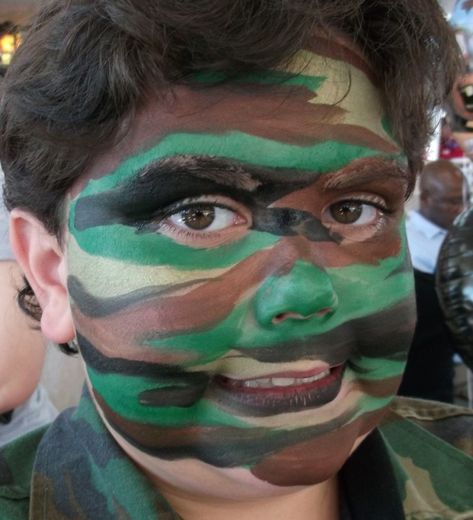 45+ Easy Face Painting Ideas For Boys - Fashion Hombre Haloowin Makeup, Army Face Paint, Ghost Face Paint, Wolf Face Paint, Camouflage Face Paint, Camo Face Paint, Zombie Face Paint, Dragon Face Painting, Happy Job