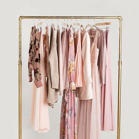 Summer Minimalist Fashion, Pastel Wardrobe, Everything Popular, Pastel Tops, Pastel Dresses, Minimalist Fashion Summer, Blush Walls, Morning Lavender, Cute Floral Dresses