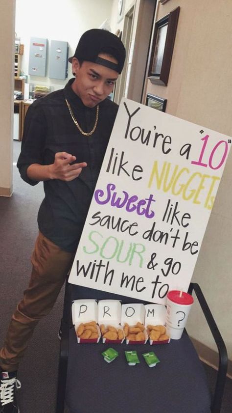 Mcdonald’s Promposal, Mcdonalds Promposal, Mcdonalds Hoco Proposal, Hoco Proposals Ideas Food, Food Promposal, Hoco Quotes, Prom Posals, Creative Prom Proposal Ideas, Cute Hoco Proposals