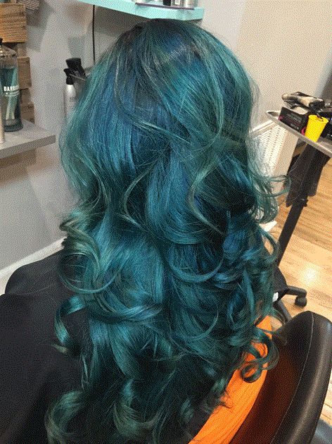 Dark Teal Hair Color, Smoky Teal Hair, Dark Teal Hair Ombre, Smokey Teal Hair, Teal Hair Aesthetic, Teal Curly Hair, Teal Hair Ombre, Teal Hair Ideas, Blue And Teal Hair