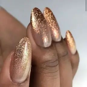 Embrace Elegance and Edginess: A Guide to the Top Acrylic Nail Designs for 2024 Gold Leaf Nail Designs, Metallic Almond Nails, Top Acrylic Nail Designs, Rose Gold Nail Design, Champagne Gold Nails, Champagne Nail Designs, Winter Ombre Nails, Gold Nails Design, Acrylic Nail Trends