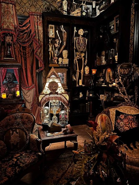 Fantasy House Aesthetic, Halloween Maximalism, Goth House Interior, Victorian Maximalism, Dark Maximalist, Spooky Bedroom, Goth Houses, Gothic Interior, Goth Home