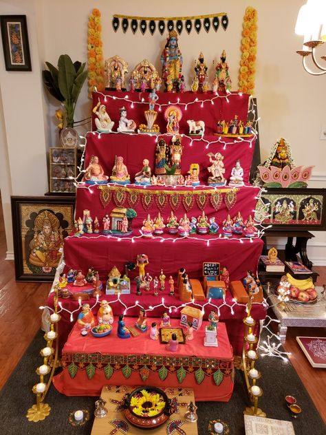 Golu Decoration ideas Gollu Decorations, Golu Decoration Ideas Theme, Golu Decoration Ideas, Golu Themes, Navaratri Golu, Navarathiri Golu Ideas, Kondapalli Bommalu Decor, Diwali Pooja, Pooja Rooms