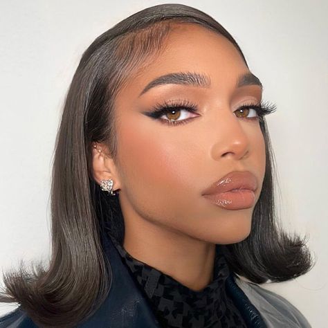 Eye Brows Black Women, Black Wedding Makeup Natural, Lori Harvey Short Hair, Natural Glam Makeup Black Women, 21st Makeup, Birthday Makeup For Black Women, Soft Glam Eye Makeup, Soft Glam Makeup Looks, Soft Glam Makeup Black Women