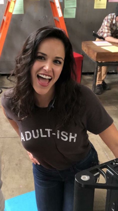 Melissa Fumero Melissa Fumero, Amy Santiago, Brooklyn Baby, Brooklyn Nine Nine, Marvel Girls, Girl Celebrities, Hey Girl, Actors & Actresses, Beautiful People