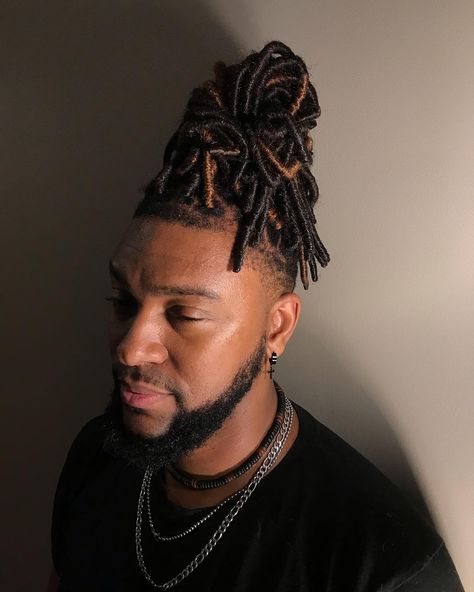 Faux Locs Men, Faux Locks, Instagram Men, Goddess Locs, Man Bun, Braided Bun, Black Hairstyles, Faux Locs, Royal Fashion