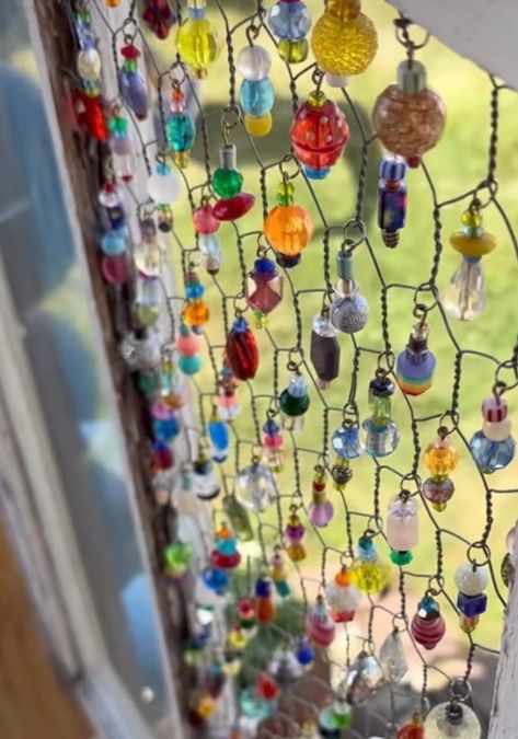 Hanging Beads Decor, Beads Decor, Hanging Beads, Diy Decorating, Beaded Curtains, Dream Garden, Hanging Decor, Diy Decor, Apartment