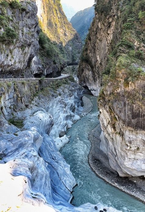 Keelung City, Taroko Gorge, Waterfall Wallpaper, Photograph Art, Dangerous Roads, New Taipei City, Taiwan Travel, Taipei City, Taipei Taiwan