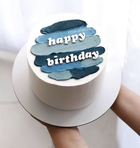 Mini Cake Ideas For Men, Mens Birthday Cake Simple Blue, Simple Cake Designs For Men, Simple Birthday Cake Designs, Round Birthday Cakes, Cake Designs For Boy, Cake Design For Men, 15th Birthday Cakes, Rectangle Cake