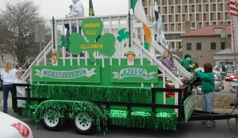 St Patricks Day Parade Floats, Sant Patrick, West Seattle, Irish Music, Saint Patties, St Pats, Parade Float, 4th Street, St Paddy