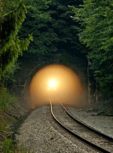 Train Tunnel, Train Photography, Old Trains, Train Pictures, Orient Express, Steam Trains, All Aboard, Train Tracks, Train Rides