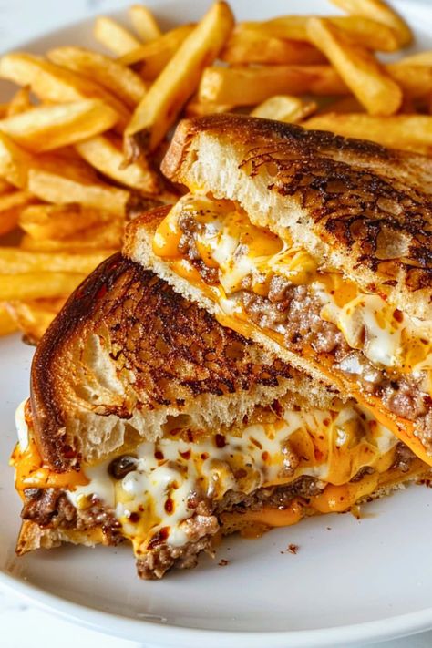 The next time you're stuck on what to make for dinner, try this classic patty melt recipe. It's tasty, easy to make, and sure to please the whole family. Recipes For Dinner No Chicken, Frisco Melt Recipe, Poor Mans Dinner Recipes, Meals With Hamburger Patties, Grilled Cheese Patty Melt, Easy Dinner Beef Recipes, Classic Patty Melt Recipe, Classic Patty Melt, Easy Recipe For Two