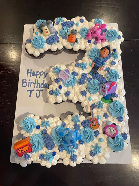 Blues Clues Cupcake Cake, Blues Clues Third Birthday Party, Blues Clues 3rd Birthday Party, Blues Clues Birthday Party Food, Number Cupcake Cake, Blues Clues Birthday Party, Walky Talky, Blue Clues, Blue's Clues Birthday Party