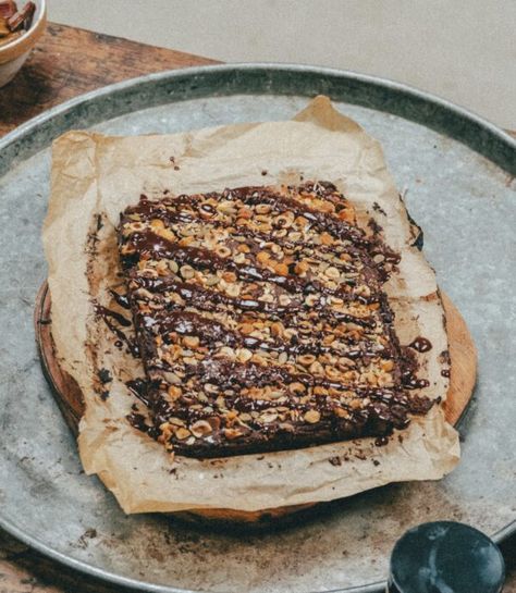 Sweet Potato & Black Bean Chocolate Brownie - Gaz Oakley Meal Prep Sweet Potatoes, Gaz Oakley, Sweet Potato Black Bean, Urban Bohemian, Pistachio Butter, Roasted Radishes, Sweet Potato Black Beans, Breakfast Burger, Veggie Snacks