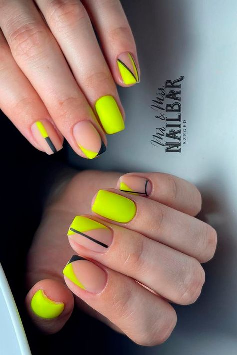 Short Neon Yellow Nail Design! Yellow Neon Nails, Nail Art Design 2023, Easter Nail Art Ideas, Neon Yellow Nails, Overlay Nails, Feather Nails, Cow Nails, Easter Nail Art, Yellow Neon