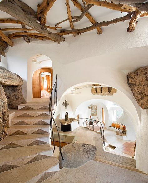 The Wonders Of Living In An Underground House Case Sotterranee, Cob House Interior, Casa Hobbit, Straw Bale House, Book Handmade, Earthship Home, Interior Design Per La Casa, Creative Interior Design, Underground Homes