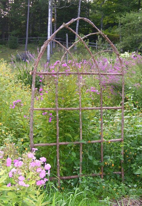 Gothic Trellis, Cedar Trellis, Rustic Trellis, Arches Wedding, Rustic Hearts, East Facing Garden, Clematis Trellis, Raised Garden Beds Diy Vegetables, Backyard Food