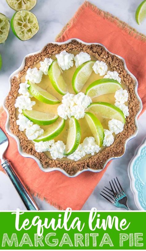 Lime Custard, Margarita Pie, Lime Pie Recipe, Biscuits Graham, Lime Margarita, Boozy Desserts, Dessert Simple, Easy Entertaining, Sweet Food