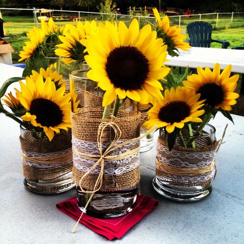 DIY center pieces we made for engagement party! Sunflower Birthday Parties, Party Design Ideas, Sunflower Party, Sunflower Themed Wedding, Sunflower Baby Showers, Sunflower Bridal Shower, Bridal Sunflowers, Wedding Centerpieces Diy, Bee Baby Shower