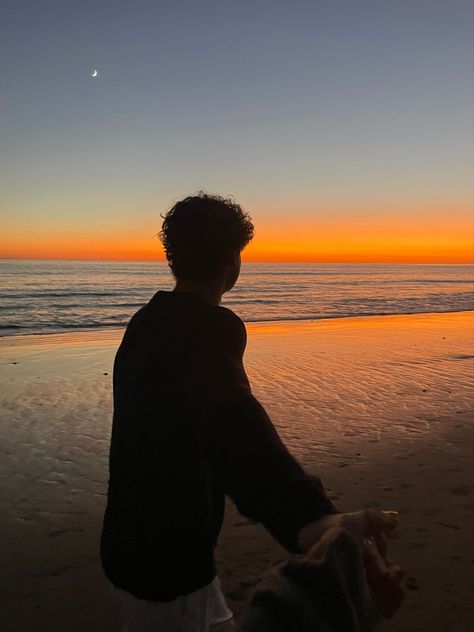 sunset beach walk in malibu Beach Walk With Boyfriend, Beach Walks Couple, Boyfriend Sunset Pictures, Couples On Beach Aesthetic, Beach With Boyfriend Aesthetic, Beach Boyfriend Pictures, Beach Walk Couple, Walking With Boyfriend, Vizag Beach