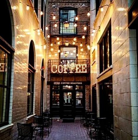 Original Pedway Tour with Secret Architectural Interiors — Inside Chicago Walking Tours | Architecture Tours in Chicago, IL Chicago Walking Tour, Cafe Lighting, Coffee Shop Branding, Background Brown, Zepeto Background, Coffee Shop Aesthetic, Travel Maps, Travel Instagram, Hidden Gem