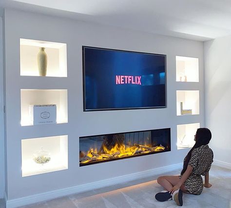 Modern Fireplace Ideas Living Rooms, Fireplace Feature Wall, Home Spa Room, Feature Wall Living Room, Fireplace Tv Wall, Cozy Basement, Living Room Decor Fireplace, Ideas Minecraft, Tv Wall Design