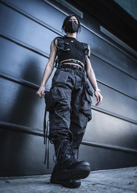 Industrial Outfit Style, Techwear Cargo Pants For Cosplay, Techwear Style Full-length Cargo Pants, Tech Wear Aesthetic, Techwear Full-length Cargo Pants With Belt Loops, Black Leather Techwear Jacket, Techwear Long Sleeve Leather Outerwear, Futuristic Costume, Techwear Streetwear