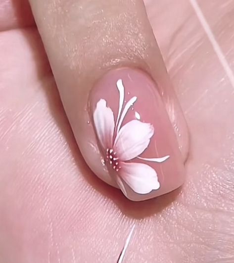 Nail Art Designs Cherry Blossoms, Nail Flowers, Cherry Blossom Nails Art, Blossom Nails, Cherry Blossom Nails, Finger Nail Art, Awesome Nails, Flower Nails, Nail Art Diy