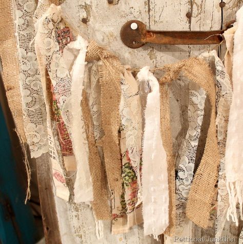 Rag Garland Craft Diy, Petticoat Junktion Diy Petticoat, Rustic Trim, Rag Crafts, Rag Curtains, Garland Craft, Lace Garland, Cortinas Boho, Lace Clothing, Rag Garland