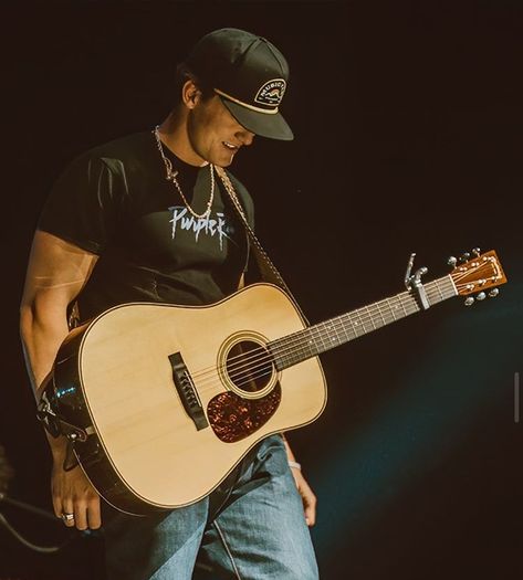 Parker Mccollum Tattoo, Parker Mccollum Aesthetic, Parker Mccollum, Iphone Background Inspiration, Texas Country Music, Singer Aesthetic, Widget Smith, Best Country Singers, Western Photo