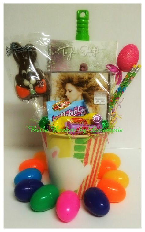 Taylor Swift Lover Easter Basket #BellaBasketsbyLenamarie Taylor Swift Easter Basket, Concert Gift Basket, Taylor Swift Easter, Concert Gift, Taylor Swift Lover, Taylor Swift Concert, Celebrity Art, Easter Basket, Gift Basket