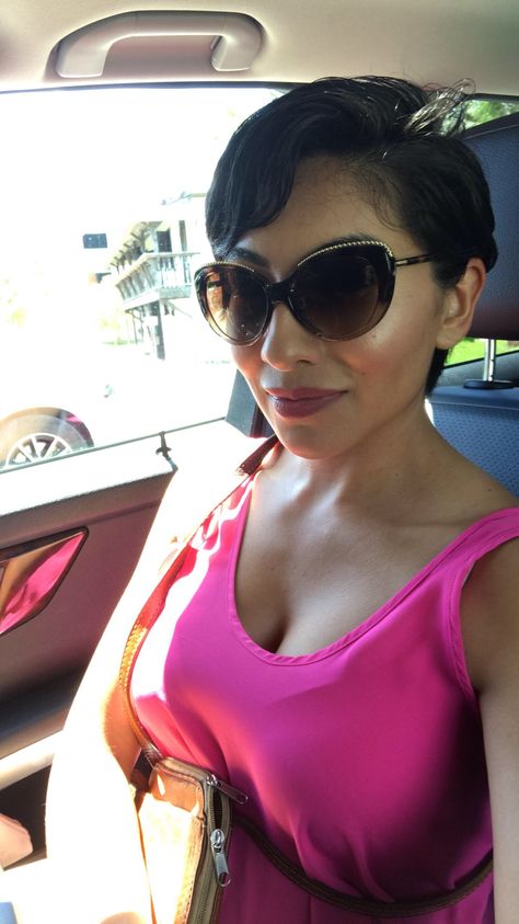 #Latina #pixie #hair Pixie Haircut Latina, Latina Pixie Haircut, Latina Short Hair, Natural Hair Bob, Summer Haircut, Pixie Haircut Styles, Straight Hair Cuts, Summer Haircuts, Nice Hair