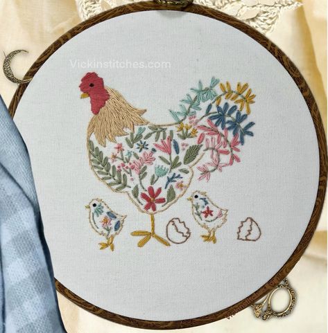 Chicken Hand Embroidery, Chicken Embroidery, Chicken Quilt, Digital Pattern Design, Beginner Embroidery Kit, Beginner Embroidery, Lazy Daisy Stitch, Embroidery Sampler, Chicken Lady