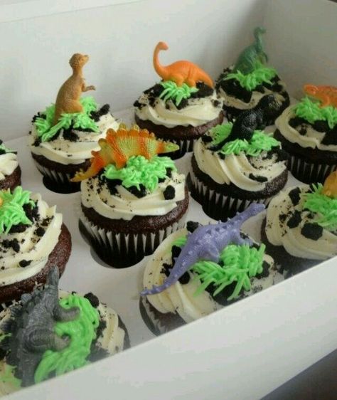 Dinasour Birthday, Dinosaur Decorations, 4de Verjaardag, Jurassic Park Birthday, Dinosaur Cupcakes, Dino Cake, Dinosaur Birthday Cakes, Dinosaur Themed Birthday Party, Park Birthday