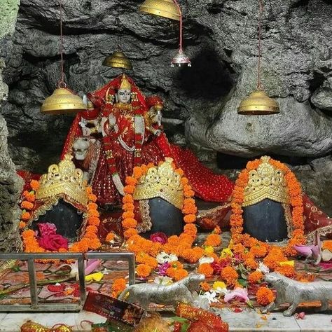 Ma Vaishno Devi, Katra Jammu, Maa Kali Images, Maa Durga Photo, Devi Images Hd, Mother Kali, Hanuman Hd Wallpaper, Vaishno Devi, Aadi Shakti