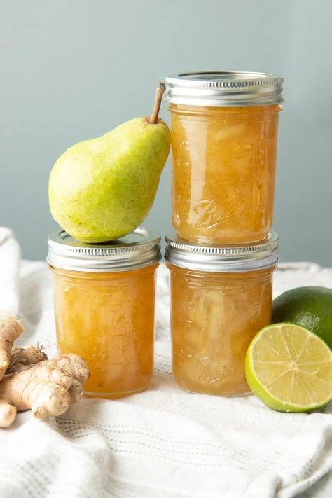 Pear Jams And Jellies, Asian Pear Jam Recipe Canning, Pear And Ginger Jam, Pear Ginger Jam, Jalapeño Pear Jam, Asian Pear Canning Recipes, Pear Canning Ideas, Asian Pear Jam, Asian Pear Jam Recipe