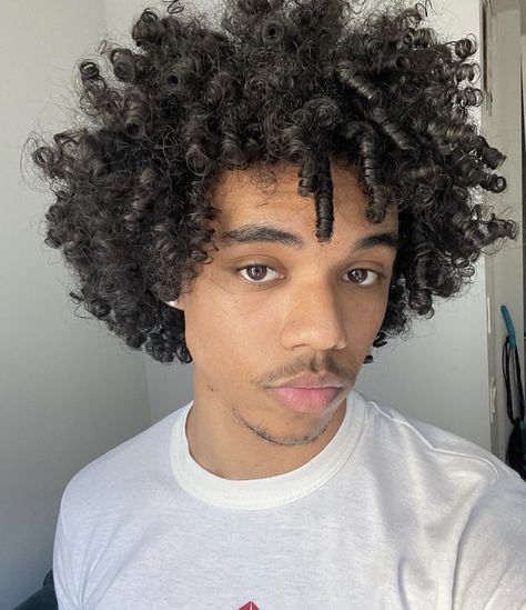 3c Curly Hair, Long Curly Hair Men, Textured Curly Hair, Black Men Hairstyles, Hair Life, March 16, Curly Hair Men, Hair Reference, Long Curly Hair