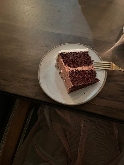 Slice Of Cake Aesthetic, Cake Slice Aesthetic, Phone Widget, Cake Slicer, Cake Slices, Aesthetic Cake, Slice Of Cake, Food Therapy, Cake Pictures