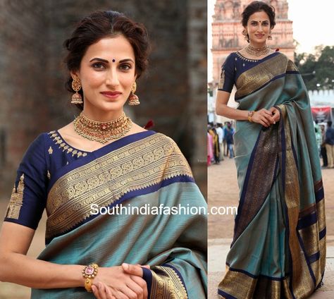 shilpa reddy pattu saree gudi sambaralu 2018 photo Blue Pattu Saree, Shilpa Reddy, Saree Draping, South Indian Sarees, Sari Blouse Designs, Indian Saree Blouses Designs, Blouse Designs Silk, Pattu Saree, Elegant Saree