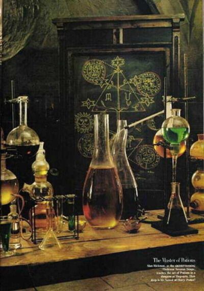 Alchemy Laboratory where I'll be making all new types of matter for various purposes and expanding the sciences. Mad Scientist Lab, Yennefer Of Vengerberg, Mad Science, By Any Means Necessary, Arte Obscura, Arte Sketchbook, Mad Scientist, Alam Yang Indah, Dieselpunk