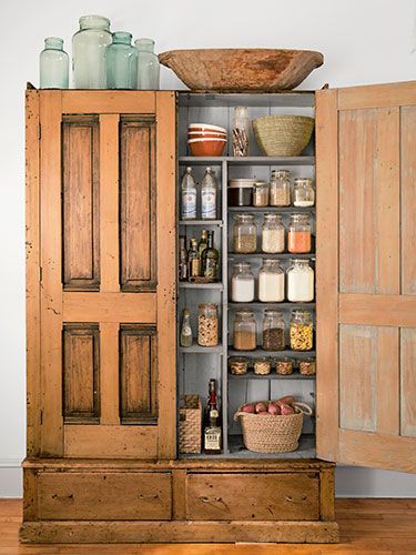 Convert an armoire into a kitchen pantry by adding extra shelves and magnetic door closures. Stand Alone Kitchen Pantry, Farmhouse Pantry, Stil Rustic, Diy Pantry, Kitchen Pantry Design, Storage House, Kitchen Pantry Cabinets, Pantry Door, Hus Inspiration