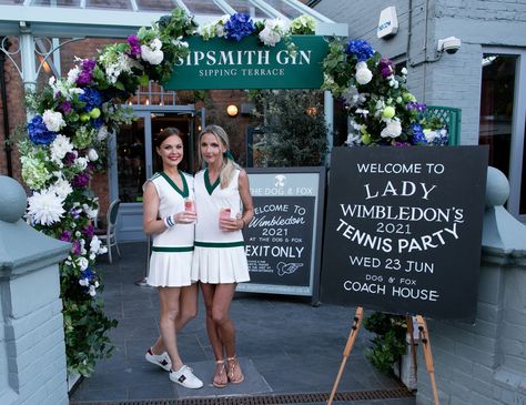 Lady Wimbledon’s Tennis Party 2021 at The Dog & Fox Wimbledon Party Outfit, Wimbledon Decorations, 40th Birthday Tennis Theme, Wimbledon Birthday Party, Wimbledon Party Decorations, Tennis Fundraiser Ideas, Wimbledon Themed Party, Country Club Party Theme, Tennis Snacks