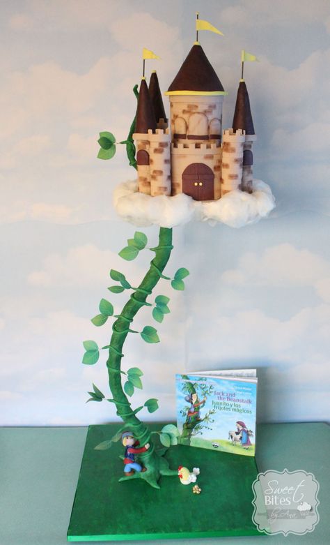 Rolling Blunts, Cake Structure, Gravity Defying Cake, Gravity Cake, Castle Cake, Jack And The Beanstalk, Paper Towel Roll Crafts, Novelty Cakes, A Castle