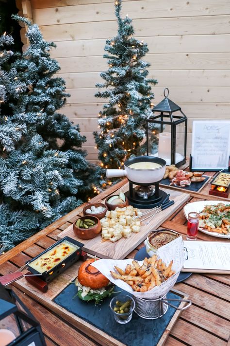 Apre Ski Theme Party, Apres Ski Food Ideas, Apres Ski Party Ideas, Apres Ski Event, Ski Chalet Party, Ski Apres Party, Apres Ski Party Food, Apres Ski Themed Party, Apres Ski Food