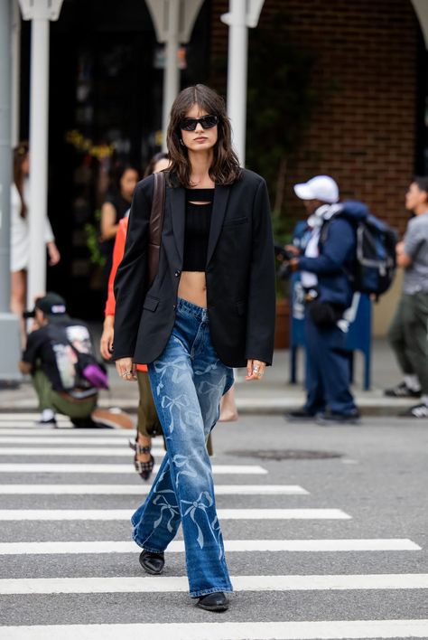 Embellished Jeans Are In—Here’s How to Wear the Trend Like the Fashion Crowd | Glamour Bow Jeans, Crystal Fringe, Jeans Trend, Reworked Denim, Jeans Outfits, Jean Trends, Embellished Jeans, Upcycled Fashion, Tiktok Style