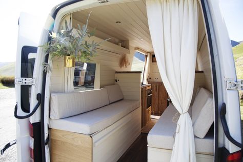 New handmade conversion from Indigo & Olive ⋆ Quirky Campers T5 Conversion, Caravan Renovation, Van Conversion Interior, Wood Roof, Big Beds, Camper Van Conversion Diy, Van Living, Campervan Conversions, Large Shower