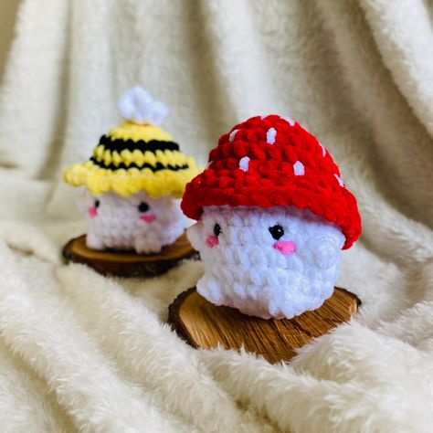 Tiny Mushroom Crochet, Crochet Mushroom Plush, Plushie Ideas, Plushie Handmade, Mushroom Plushie, Mushroom Plush, Easter Basket Gifts, Toadstool Mushroom, Basket Gifts