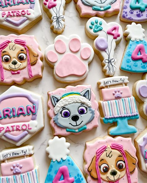 🐾 ARIAN PATROL 🐾 Let’s Paw-Ty!!! 🎉 an adorable paw patrol birthday set for a sweet little girls 4th birthday. Which cookie do you think is the cutest??? • • • #alachua #alachuacounty #gainesville #gainesvilleflorida #gainesvillefl #gainesvillecookies #cookiesofinstagram #cookiesofig #pawpatrol #pawpatrolcookies #cookiesoftheday #decoratedcookies #pawpatrolparty #birthdaycookies #bestofgainesville #lakecitycookies #northfloridabaker #eatgnv #cookiedecorating Paw Patrol Cookies Girl, Girl Paw Patrol Party, Skye Paw Patrol Party, Paw Patrol Cookies, Paw Patrol Girl, Horse Party, 1st Birthday Cakes, Paw Patrol Birthday Party, Girl Birthday Themes