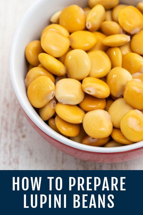 Lupini Beans: How to Cook and Eat This Rich in Proteins Ingredient via @nonnabox Lupine Beans Recipe, Lupin Beans Recipe, Lupini Beans Recipe Dishes, Lupine Beans, Favs Beans, Lupini Beans Recipe, Lupini Beans, Veggie Dinner, Veggie Side Dishes